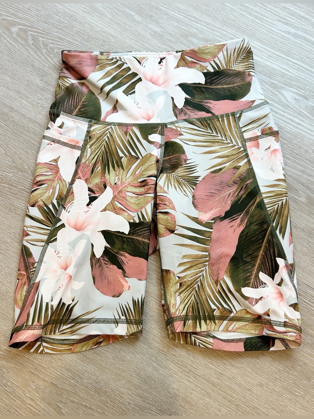 Old Navy Active powersoft pink floral print biker shorts with green leaves small